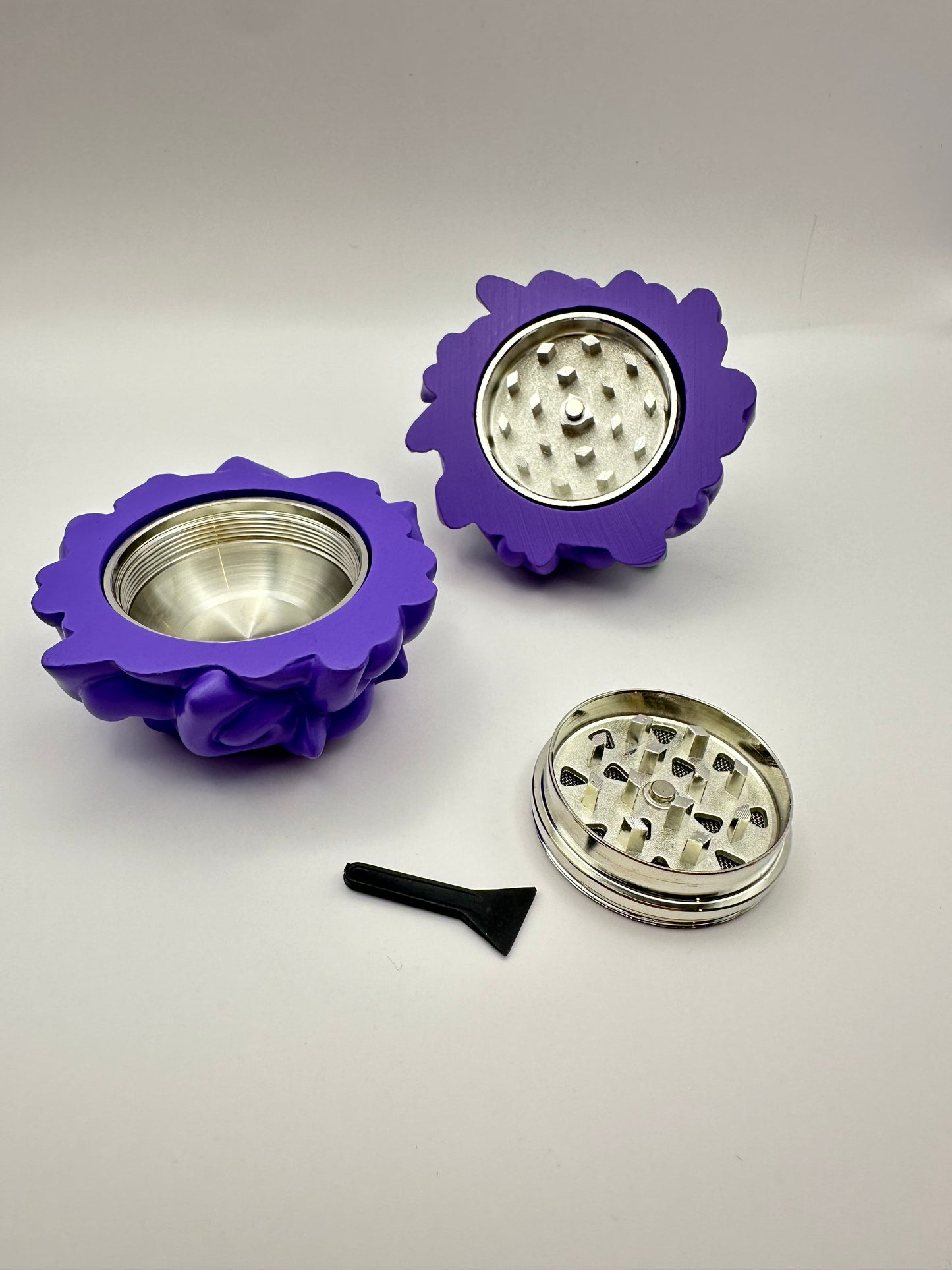 Teufelsfrucht Grinder 3-teilig – Kräuter & Tabakmühle aus Zinklegierung | Crusher für Gewürze & Tabak